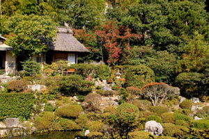 等持院の美しい庭園